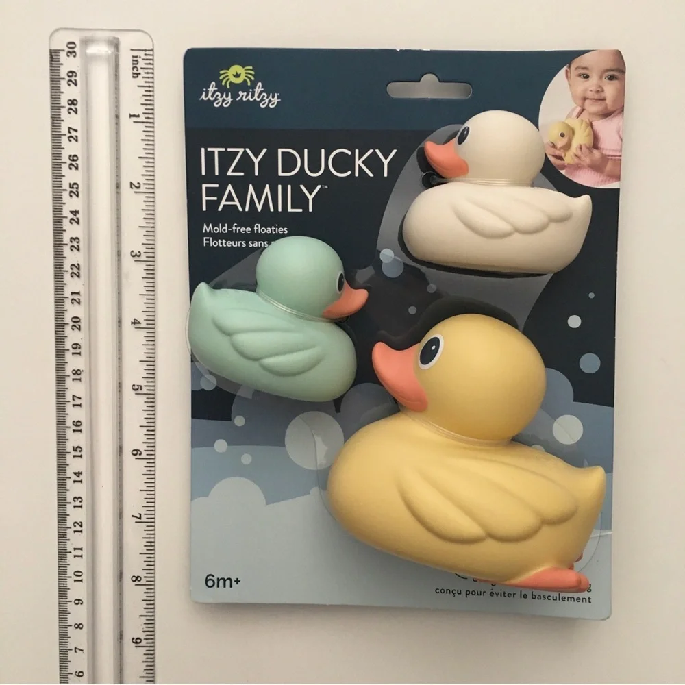 Itzy Ritzy Itzy Ducky Family Bath Toy Set Floaties Soft Squeezable Watertight 6M